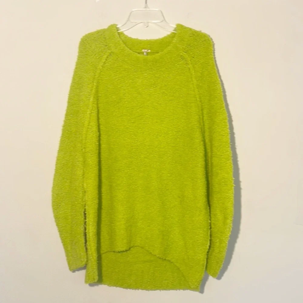NEW $148 Free People x Anthropologie Fuzzy Oversized Teddy Sweater women size S